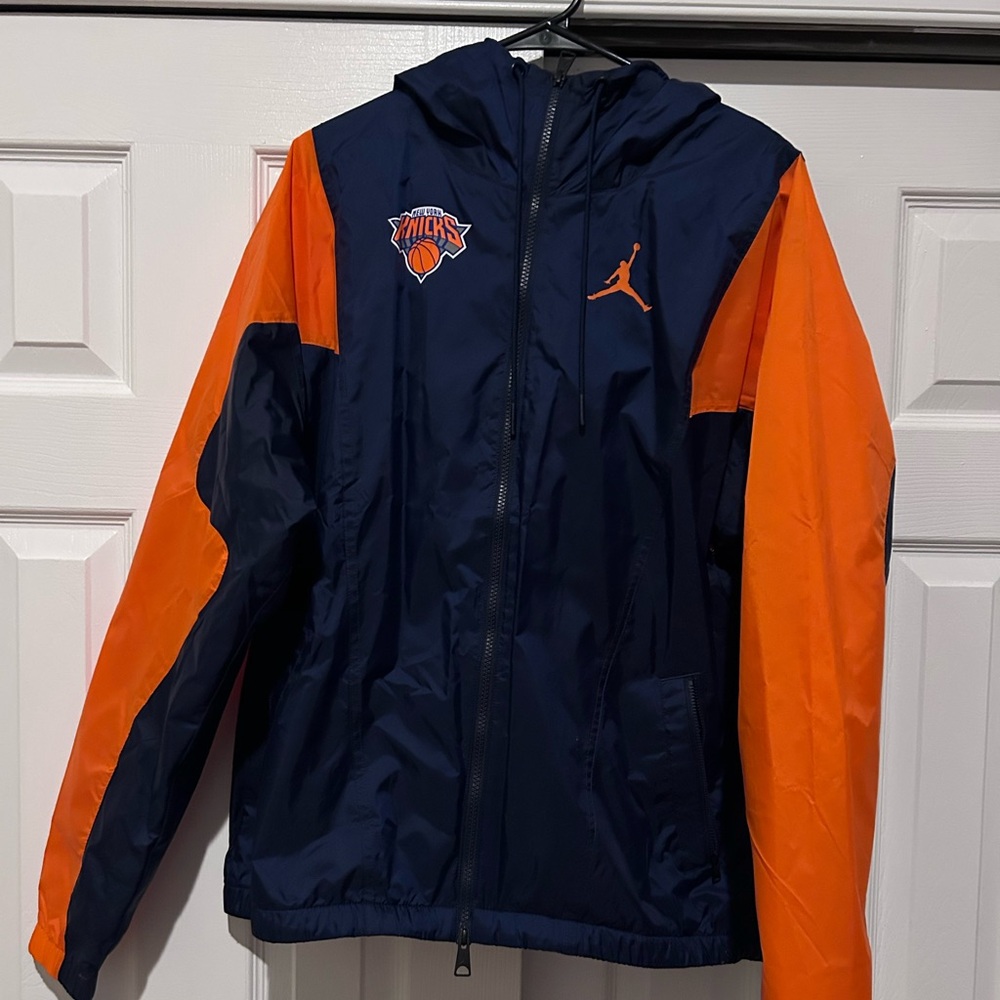 Nike Jordan Knicks Statement Windbreaker Zip Up Dri Fit Jacket L Lightly Worn